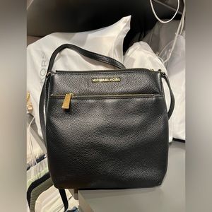 Michael Kors Flat Crossbody